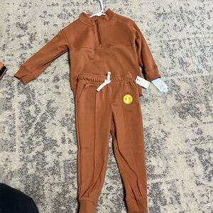 Cat & Jack clay colored Kids Tracksuit Set NWT size 3T